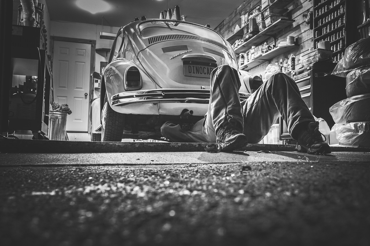 Contact mobile mechanic service